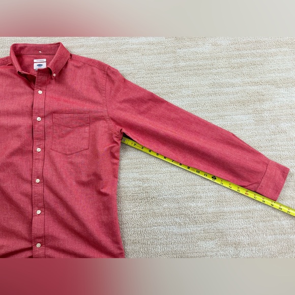 Old Navy Men's Heather Red Button Down Long Sleeve Shirt, Slim-Fit, Size Medium - Picture 7 of 11